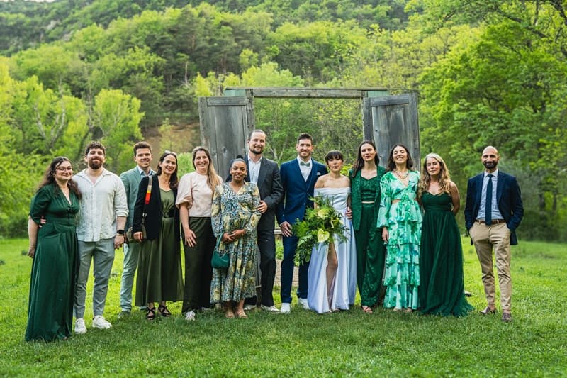 photo de groupe de mariage